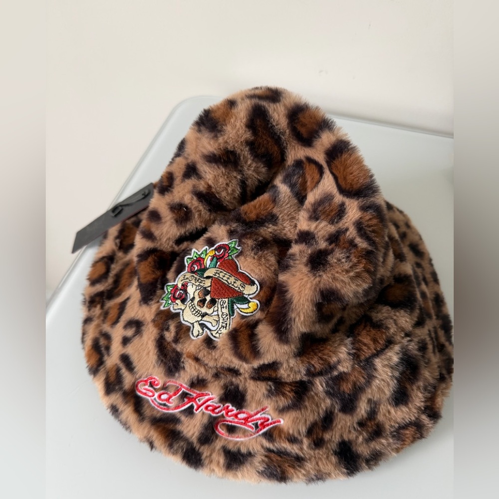 Ed Hardy cheetah Faux Fur embroidered bucket Hat